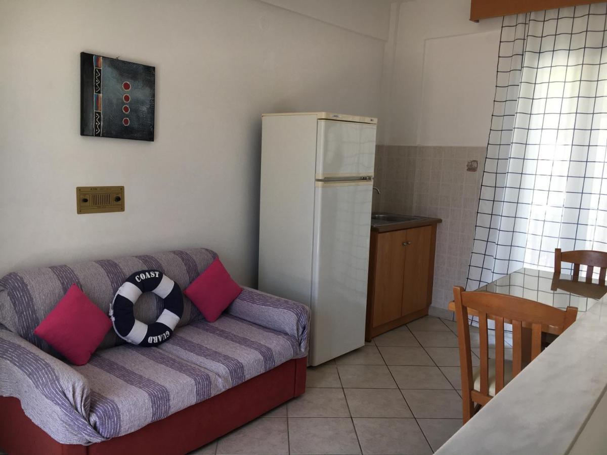 Poros Town Ktm Sunny Villas المظهر الخارجي الصورة