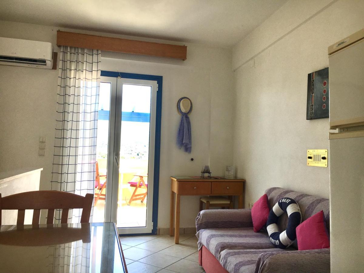 Poros Town Ktm Sunny Villas المظهر الخارجي الصورة