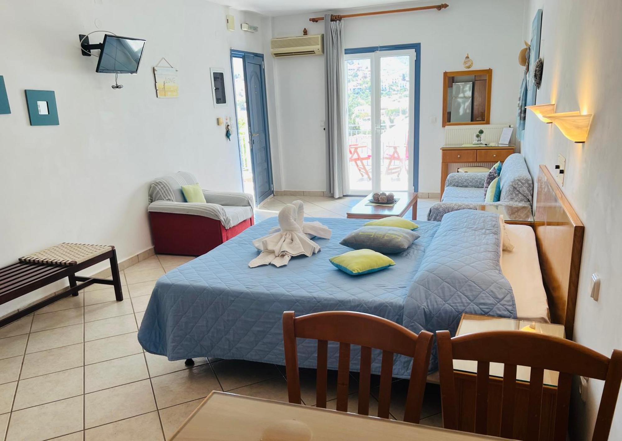 Poros Town Ktm Sunny Villas المظهر الخارجي الصورة
