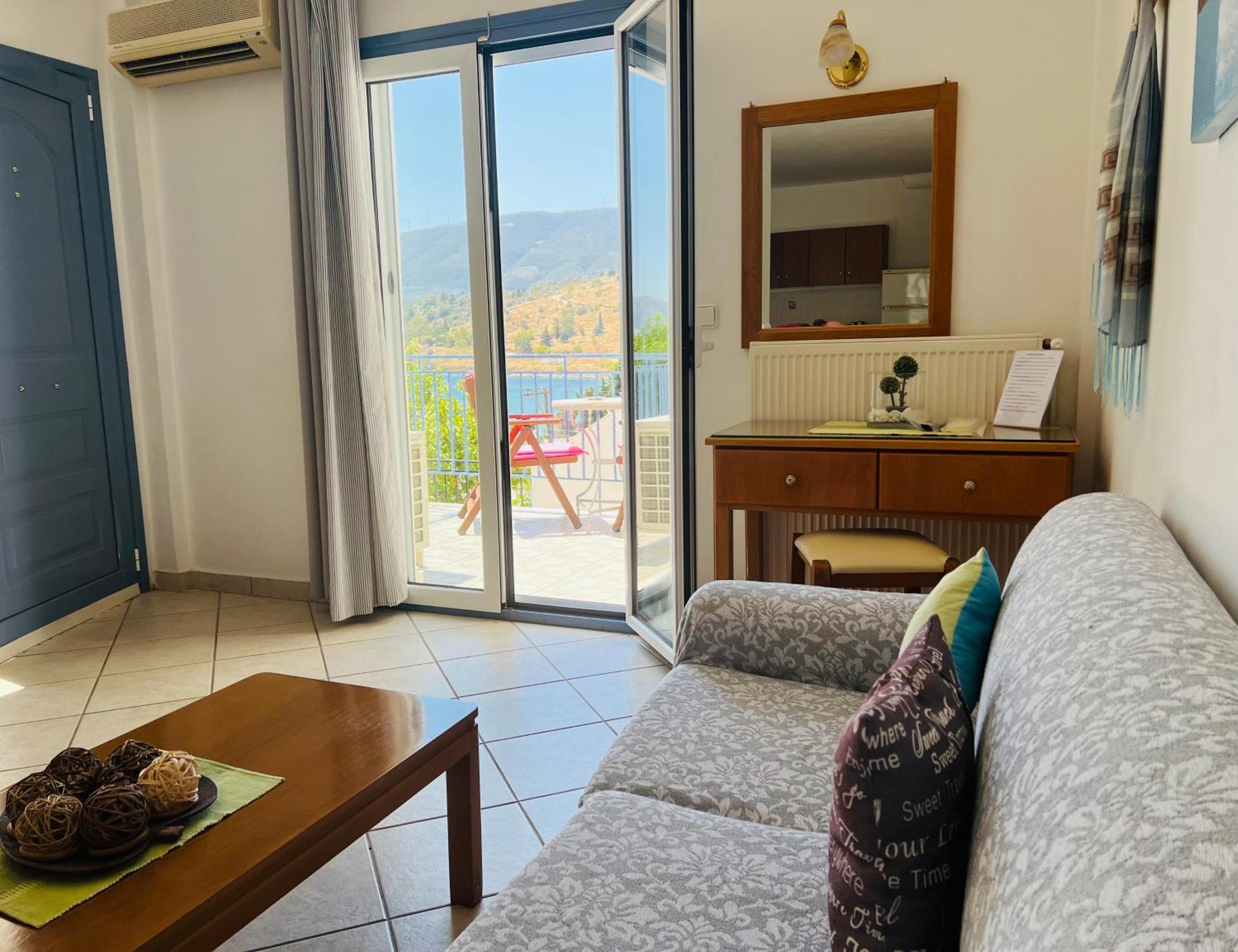 Poros Town Ktm Sunny Villas المظهر الخارجي الصورة