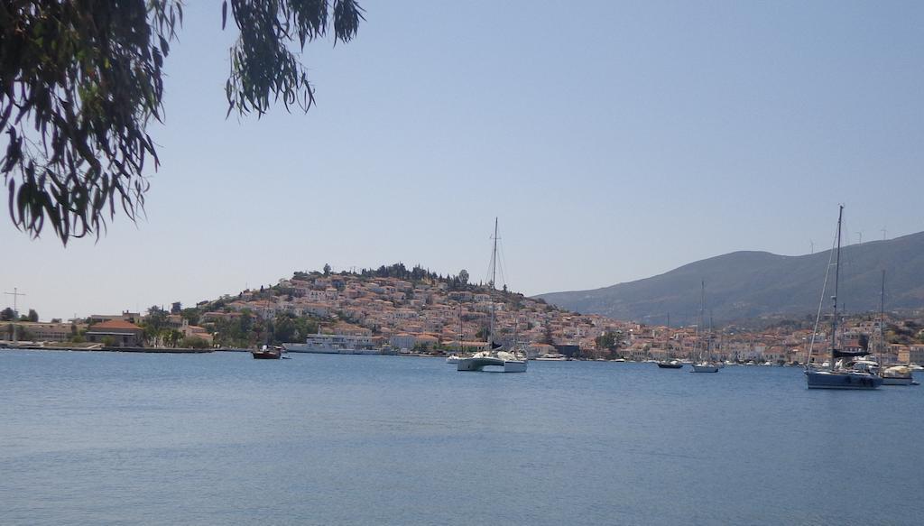 Poros Town Ktm Sunny Villas المظهر الخارجي الصورة