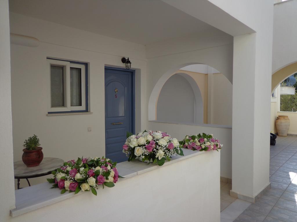 Poros Town Ktm Sunny Villas المظهر الخارجي الصورة