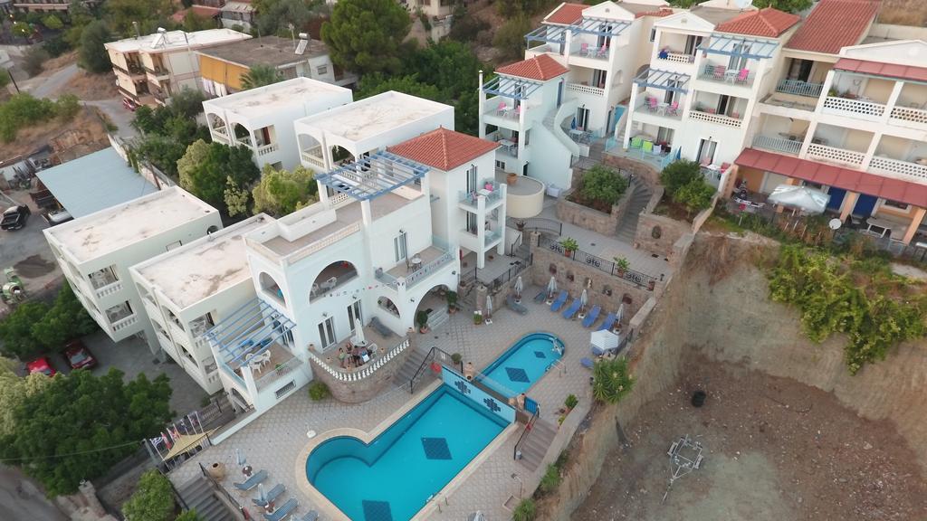 Poros Town Ktm Sunny Villas المظهر الخارجي الصورة