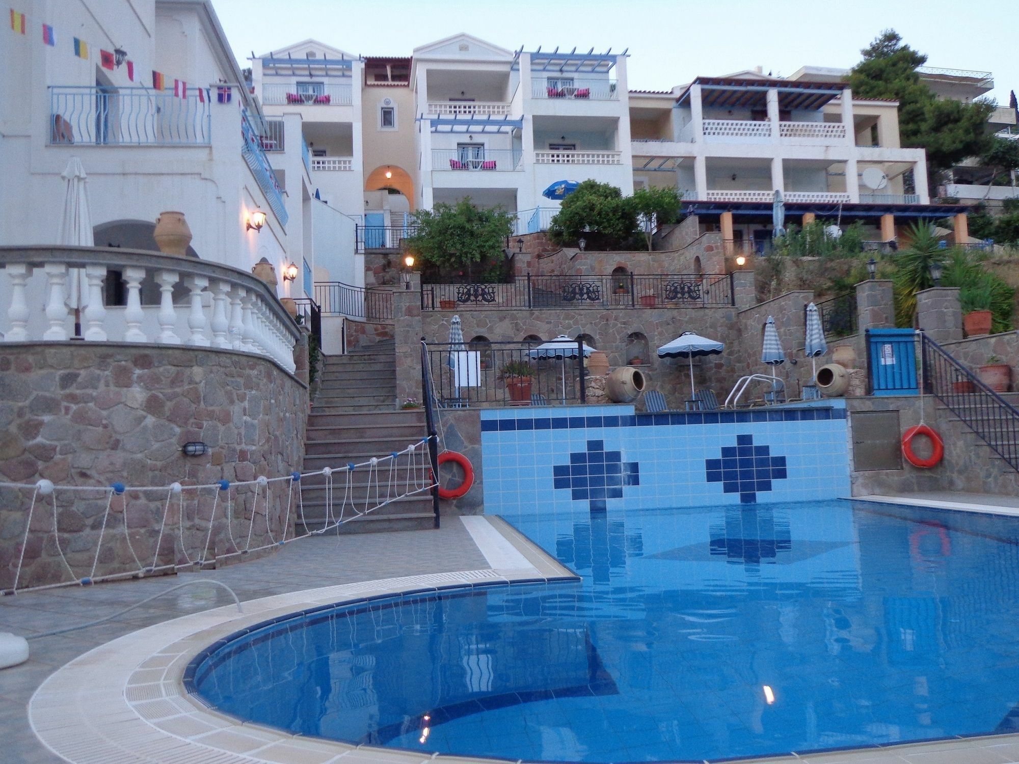 Poros Town Ktm Sunny Villas المظهر الخارجي الصورة