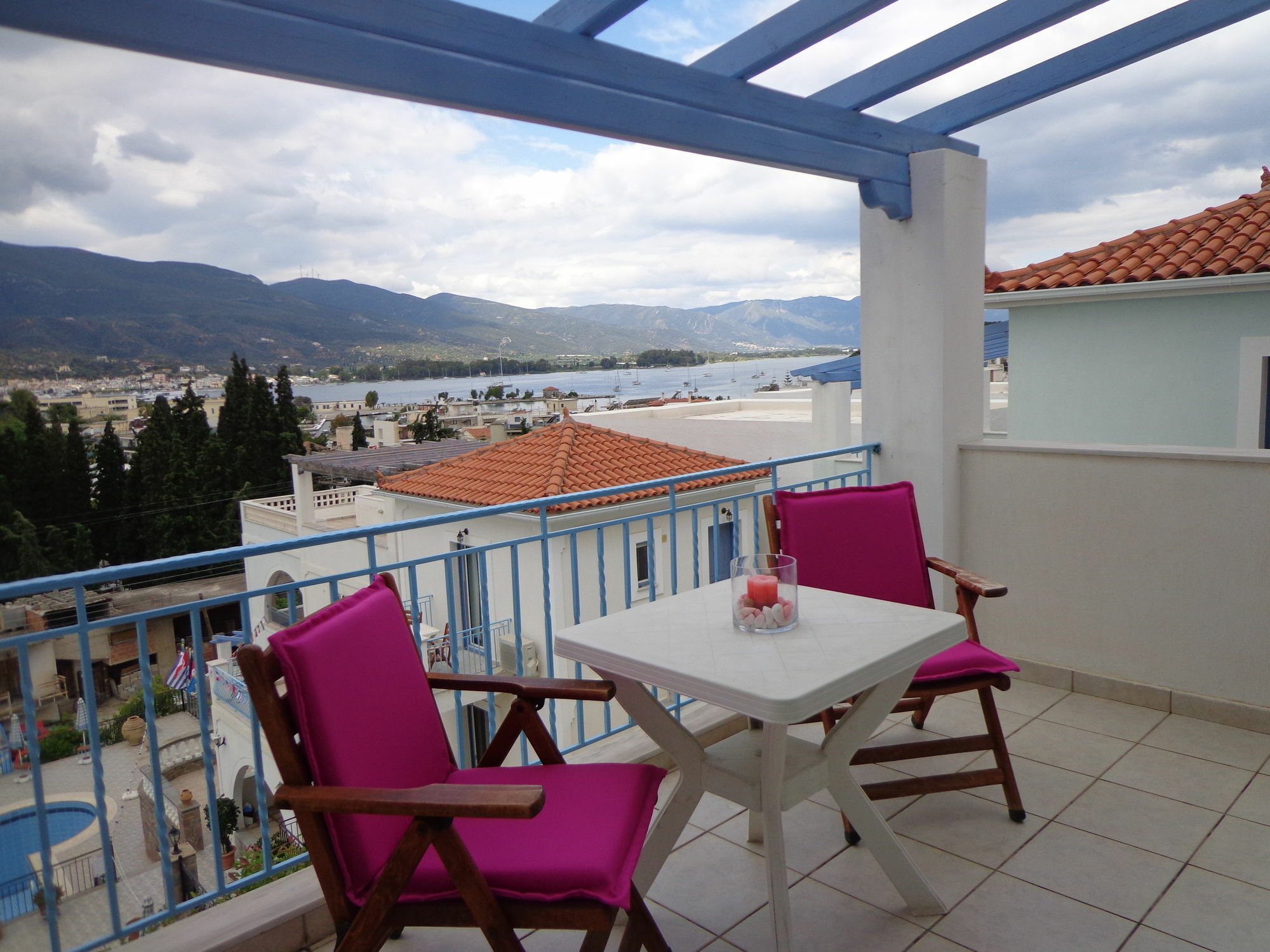 Poros Town Ktm Sunny Villas المظهر الخارجي الصورة